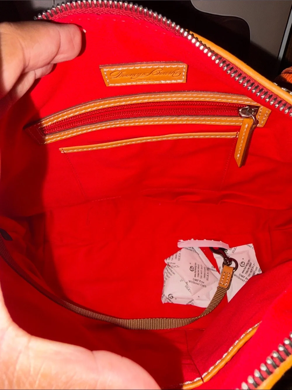 Dooney & Bourke Patterson Pebble Leather Paige Sac in orange/clementine